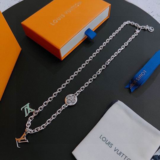 LV Necklace 11lyh680